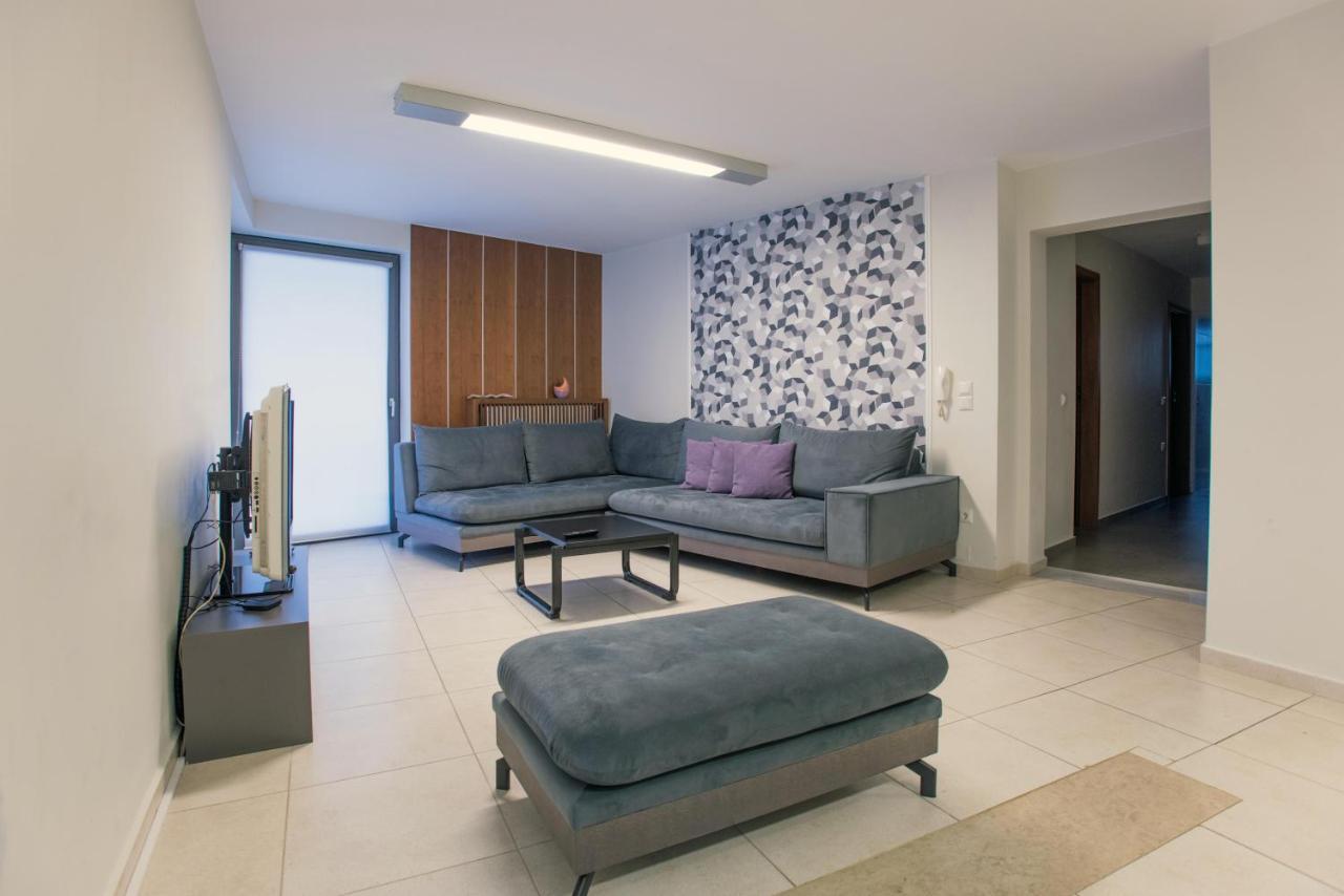 Spacious Fully Equipped 3Bd 2Bath Apt In The Heart Of City With Balconies Ac And Fast Wifi #1 Iraklio Eksteriør billede